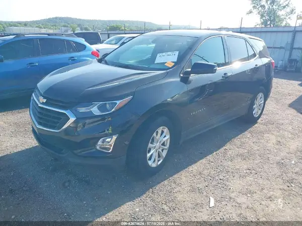 2GNAXJEV4J6327768 2018 CHEVROLET EQUINOX - Image 2