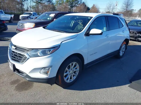 2GNAXJEV4J6338916 2018 CHEVROLET EQUINOX - Image 2