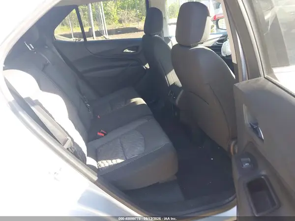 2GNAXJEV4J6350502 2018 CHEVROLET EQUINOX - Image 8
