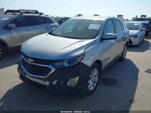 2GNAXJEV4L6218732 2020 CHEVROLET EQUINOX - Image 2