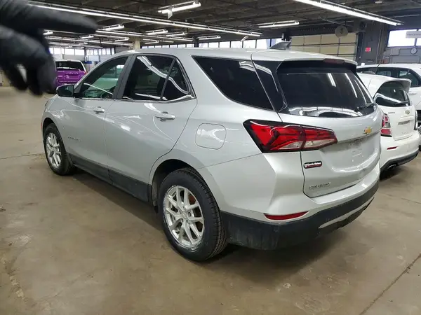2GNAXJEV4N6129942 2022 CHEVROLET EQUINOX - Image 2