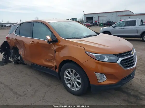 2GNAXJEV5J6106261 2018 CHEVROLET EQUINOX - Image 1