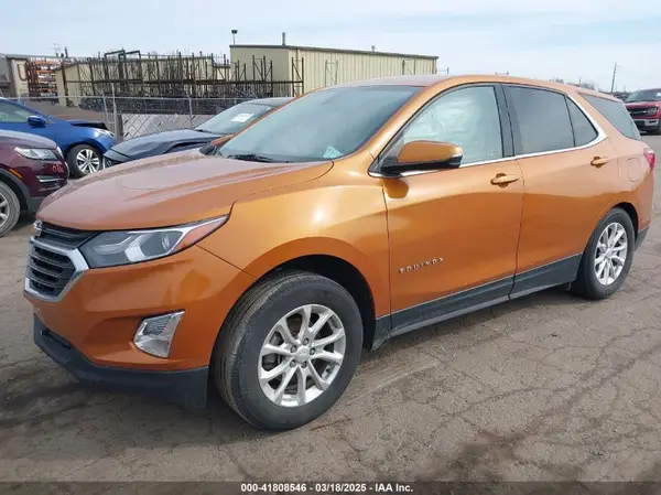 2GNAXJEV5J6106261 2018 CHEVROLET EQUINOX - Image 2