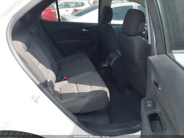 2GNAXJEV5J6137574 2018 CHEVROLET EQUINOX - Image 8