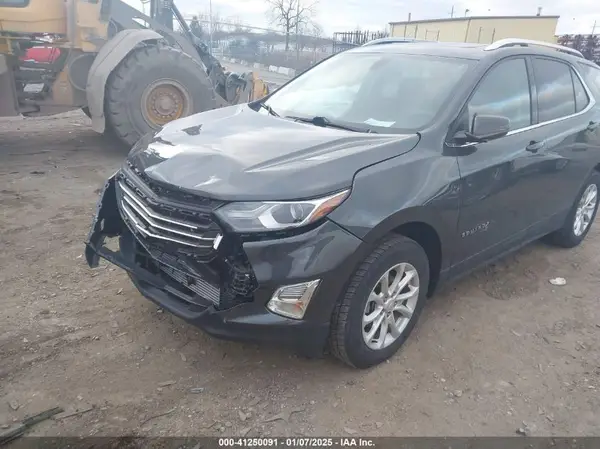 2GNAXJEV5J6138854 2018 CHEVROLET EQUINOX - Image 2