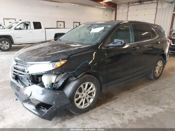 2GNAXJEV5J6141219 2018 CHEVROLET EQUINOX - Image 2