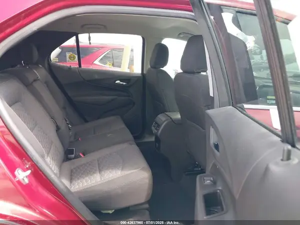 2GNAXJEV5J6170557 2018 CHEVROLET EQUINOX - Image 8
