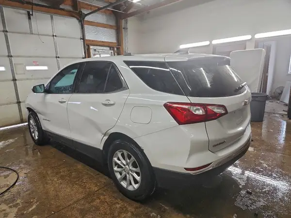 2GNAXJEV5J6176617 2018 CHEVROLET EQUINOX - Image 2