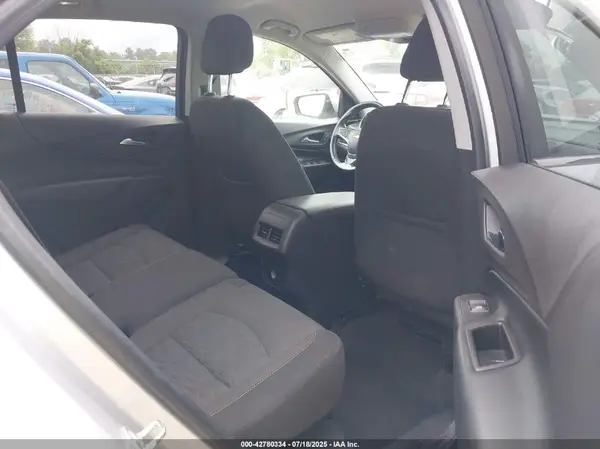 2GNAXJEV5J6206778 2018 CHEVROLET EQUINOX - Image 8