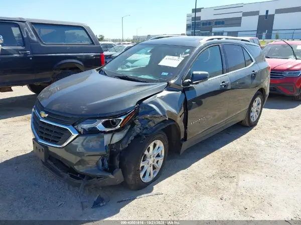 2GNAXJEV5J6238145 2018 CHEVROLET EQUINOX - Image 2