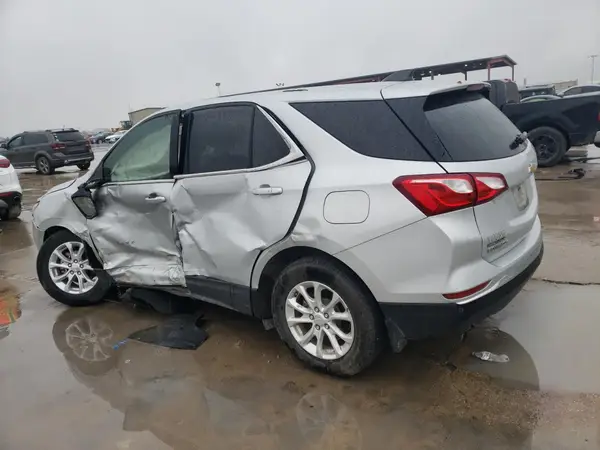 2GNAXJEV5J6238890 2018 CHEVROLET EQUINOX - Image 2