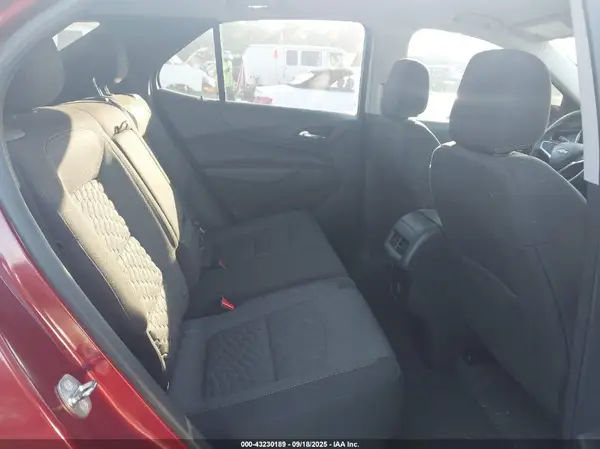 2GNAXJEV5J6250425 2018 CHEVROLET EQUINOX - Image 8