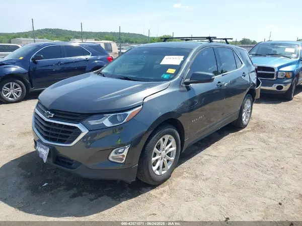 2GNAXJEV5J6282470 2018 CHEVROLET EQUINOX - Image 2