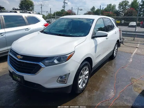 2GNAXJEV5J6304094 2018 CHEVROLET EQUINOX - Image 2