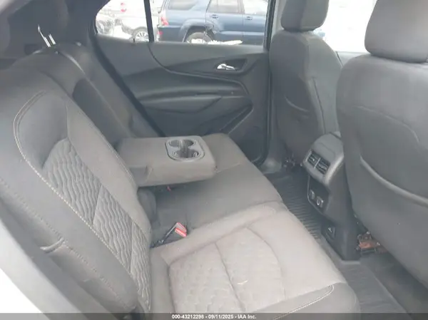 2GNAXJEV5J6335023 2018 CHEVROLET EQUINOX - Image 8