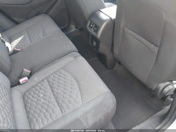 2GNAXJEV5M6160938 2021 CHEVROLET EQUINOX - Image 8