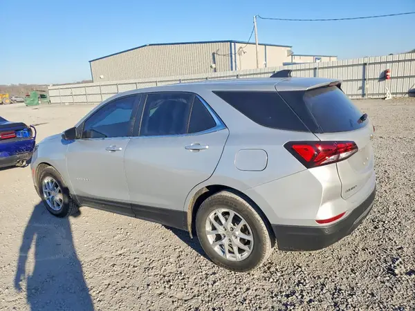 2GNAXJEV5N6109280 2022 CHEVROLET EQUINOX - Image 2