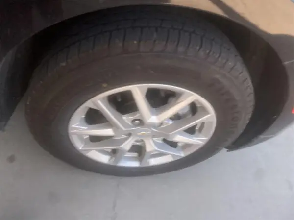 2GNAXJEV5N6110445 2022 CHEVROLET EQUINOX - Image 2