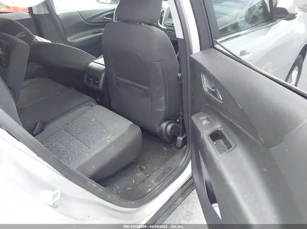 2GNAXJEV5N6141579 2022 CHEVROLET EQUINOX - Image 8
