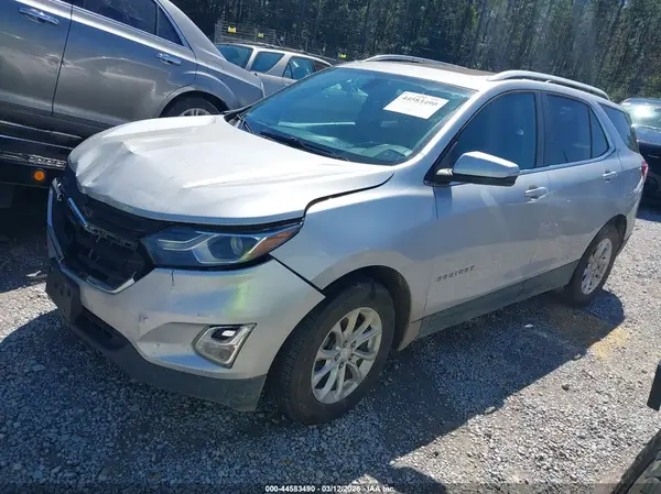 2GNAXJEV6J6109699 2018 CHEVROLET EQUINOX - Image 2