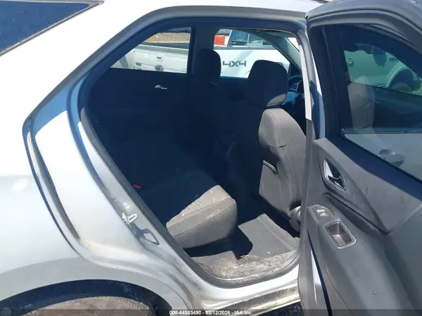 2GNAXJEV6J6109699 2018 CHEVROLET EQUINOX - Image 8