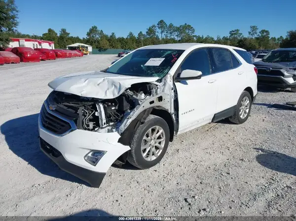 2GNAXJEV6J6111095 2018 CHEVROLET EQUINOX - Image 2