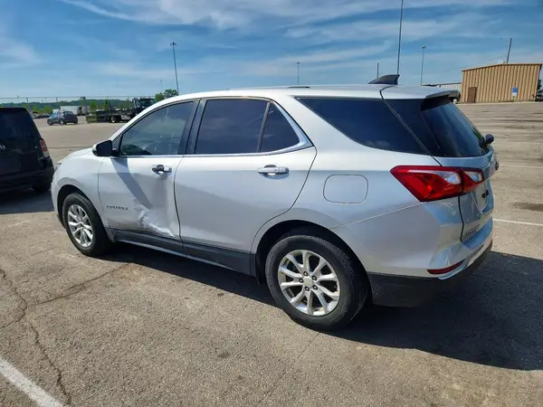 2GNAXJEV6J6122002 2018 CHEVROLET EQUINOX - Image 2