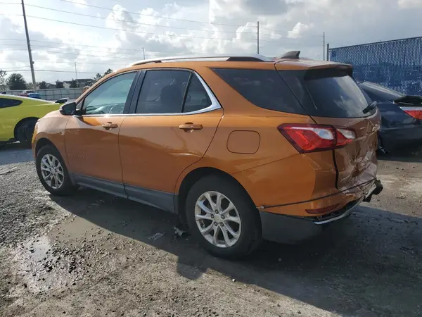 2GNAXJEV6J6147076 2018 CHEVROLET EQUINOX - Image 2