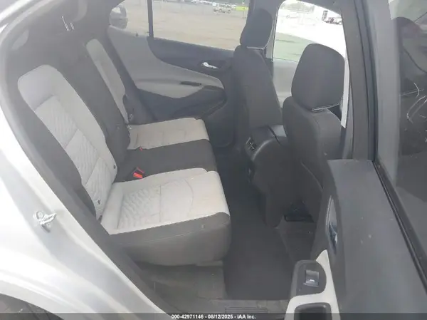 2GNAXJEV6J6157896 2018 CHEVROLET EQUINOX - Image 8