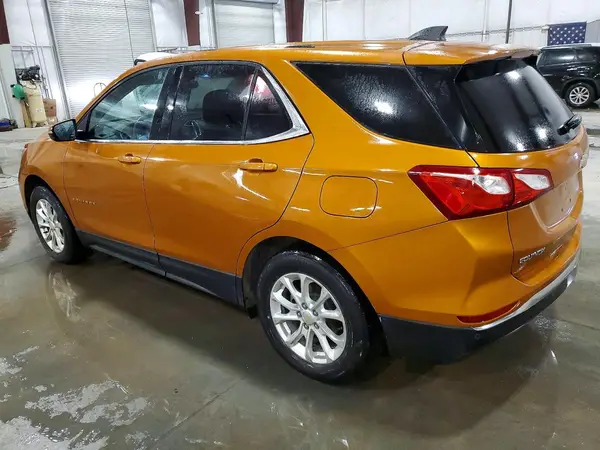2GNAXJEV6J6158319 2018 CHEVROLET EQUINOX - Image 2