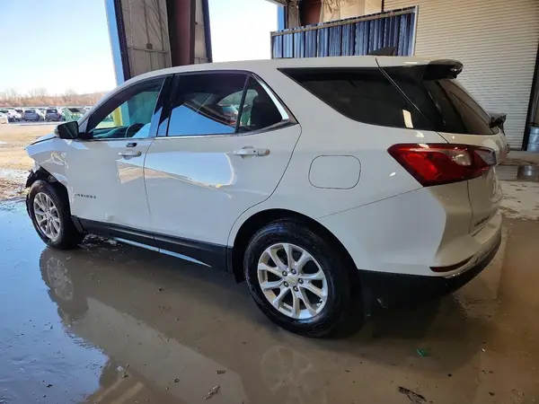 2GNAXJEV6J6176819 2018 CHEVROLET EQUINOX - Image 2