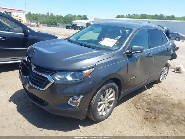 2GNAXJEV6J6185049 2018 CHEVROLET EQUINOX - Image 2