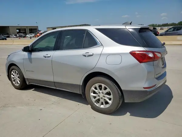 2GNAXJEV6J6199792 2018 CHEVROLET EQUINOX - Image 2