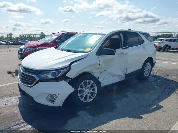 2GNAXJEV6J6202058 2018 CHEVROLET EQUINOX - Image 2