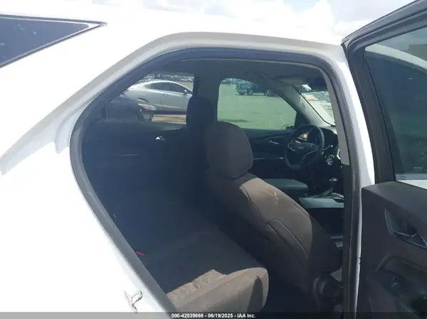 2GNAXJEV6J6246383 2018 CHEVROLET EQUINOX - Image 8