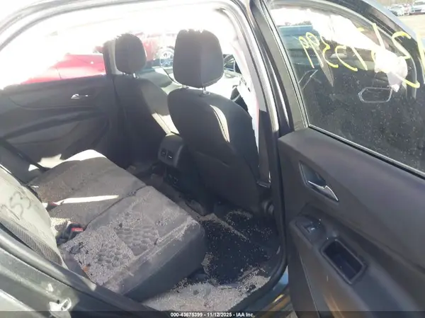 2GNAXJEV6J6273261 2018 CHEVROLET EQUINOX - Image 8