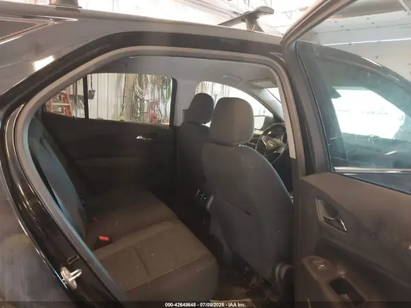 2GNAXJEV6J6277374 2018 CHEVROLET EQUINOX - Image 8