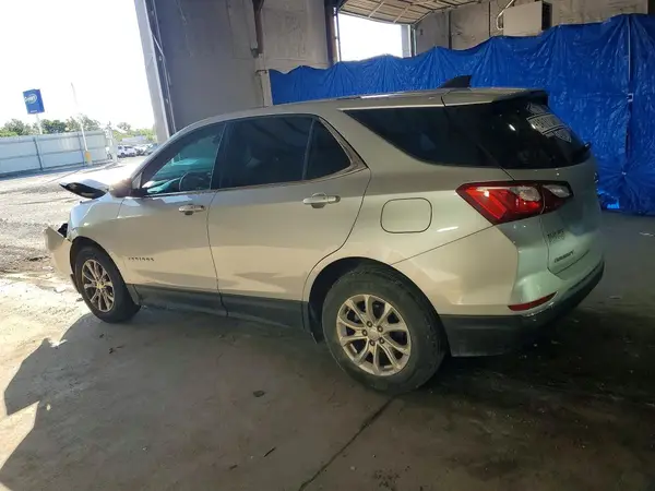 2GNAXJEV6J6281926 2018 CHEVROLET EQUINOX - Image 2
