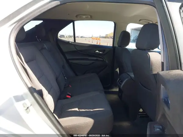 2GNAXJEV6J6283109 2018 CHEVROLET EQUINOX - Image 8