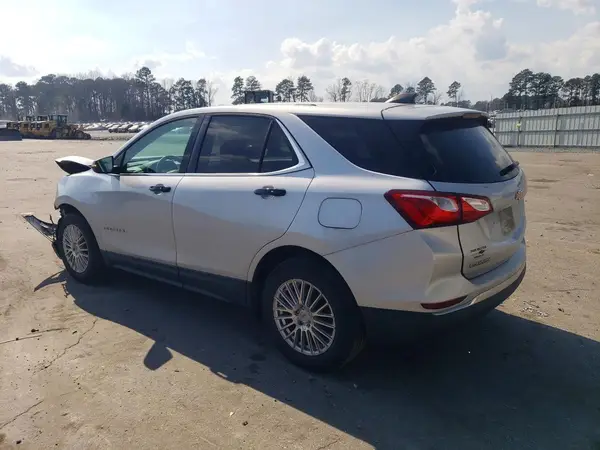 2GNAXJEV6J6304752 2018 CHEVROLET EQUINOX - Image 2