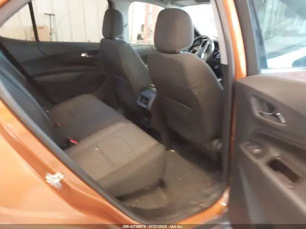 2GNAXJEV6J6326136 2018 CHEVROLET EQUINOX - Image 8