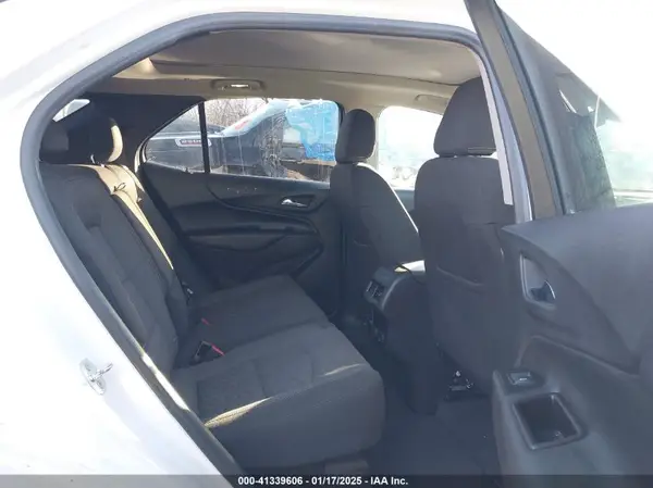 2GNAXJEV6J6345589 2018 CHEVROLET EQUINOX - Image 8