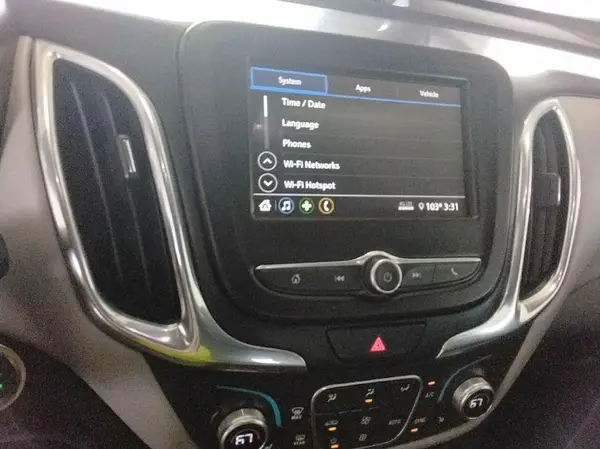 2GNAXJEV6K6261998 2019 CHEVROLET EQUINOX - Image 2