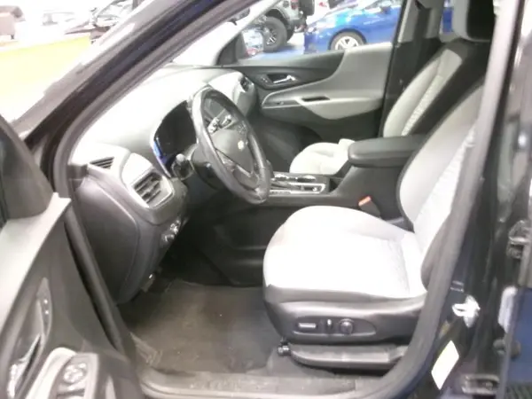2GNAXJEV6L6154211 2020 CHEVROLET EQUINOX - Image 1