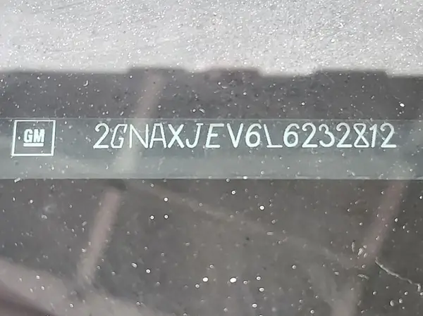 2GNAXJEV6L6232812 2020 CHEVROLET EQUINOX - Image 1
