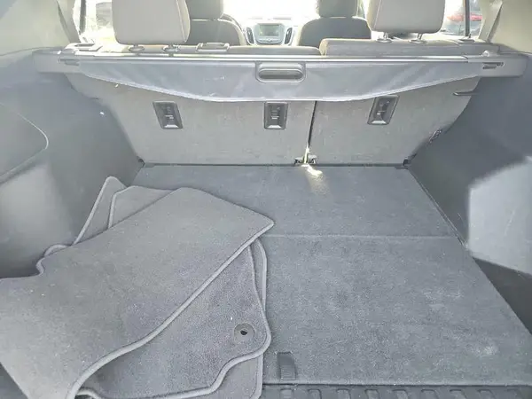 2GNAXJEV6M6106399 2021 CHEVROLET EQUINOX - Image 2