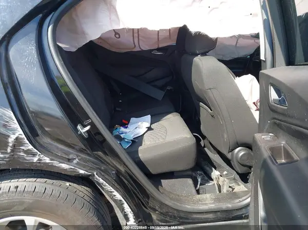 2GNAXJEV6M6141069 2021 CHEVROLET EQUINOX - Image 8