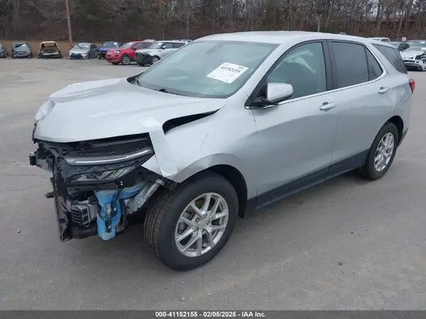 2GNAXJEV6N6136276 2022 CHEVROLET EQUINOX - Image 2