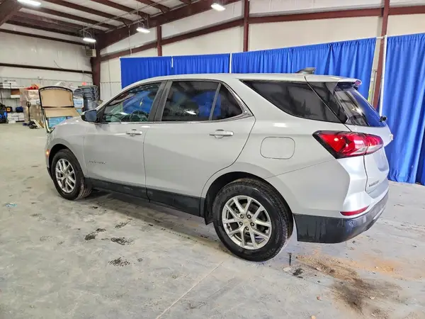 2GNAXJEV6N6142207 2022 CHEVROLET EQUINOX - Image 2