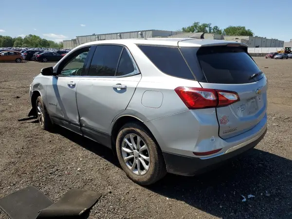 2GNAXJEV7J6124714 2018 CHEVROLET EQUINOX - Image 2